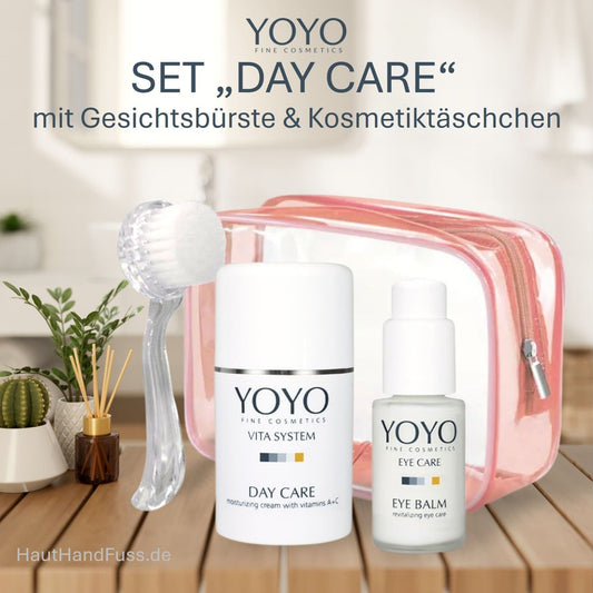 Pflegeset YOYO Day Care mit Kosmetiktäschchen und Gesichtsbürste bei HautHandFuss.de